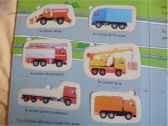 Camions et engins - Usborne - Les lectures de Liyah