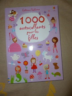 1000 autocollants filles - Usborne - Les lectures de Liyah