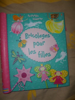 Bricolages pour les filles - Usborne - Les lectures de Liyah