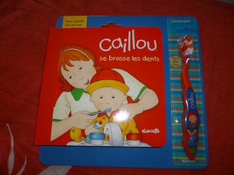 Caillou se brosse les dents - Chouette - Les lectures de Liyah