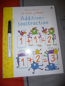 Je trace j'efface addition soustraction - Usborne - Les lectures de Liyah