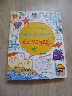 Cahier d'activités de voyage - Usborne - Les lectures de Liyah