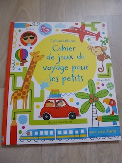 Cahier de jeux de voyage pour les petits - Usborne - Les lectures de Liyah