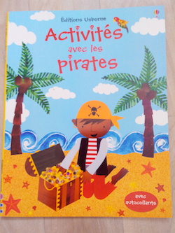 Livres d'Activités pirates - Usborne - Les lectures de Liyah