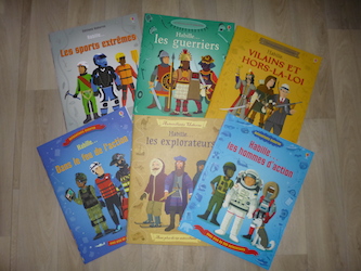 livres d'autocollants usborne J'habille mes amis