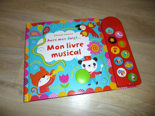 livre bébé Avec mon doigt 1