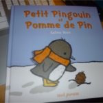 Petit pingouin et pomme de pin - Seuil - Les lectures de Liyah