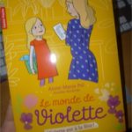 Violette est à la fete - Castor poche - Les lectures de Liyah