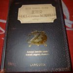 Petit manuel pour jeter des sorts - Larousse - Les lectures de Liyah