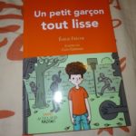 Un petit garcon tout lisse - Actes sud - Les lectures de Liyah