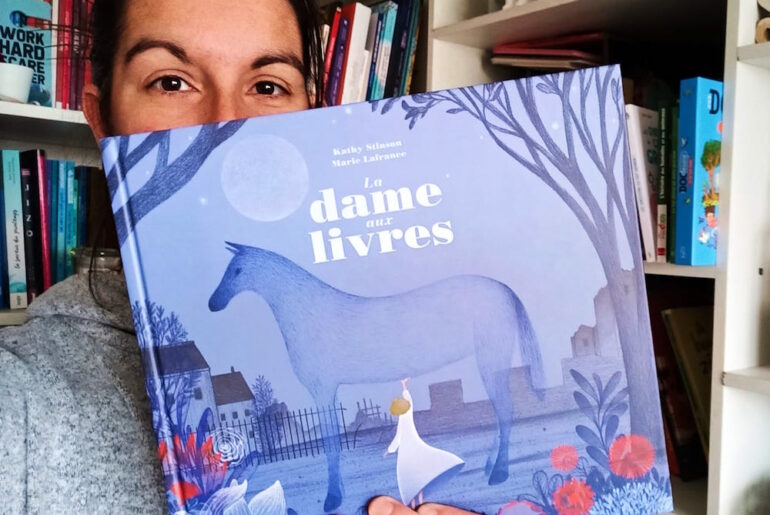 La Dame Aux Livres